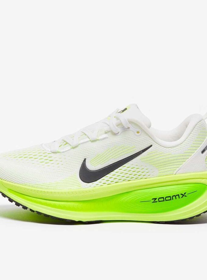 Nike Vomero 18 White and Green