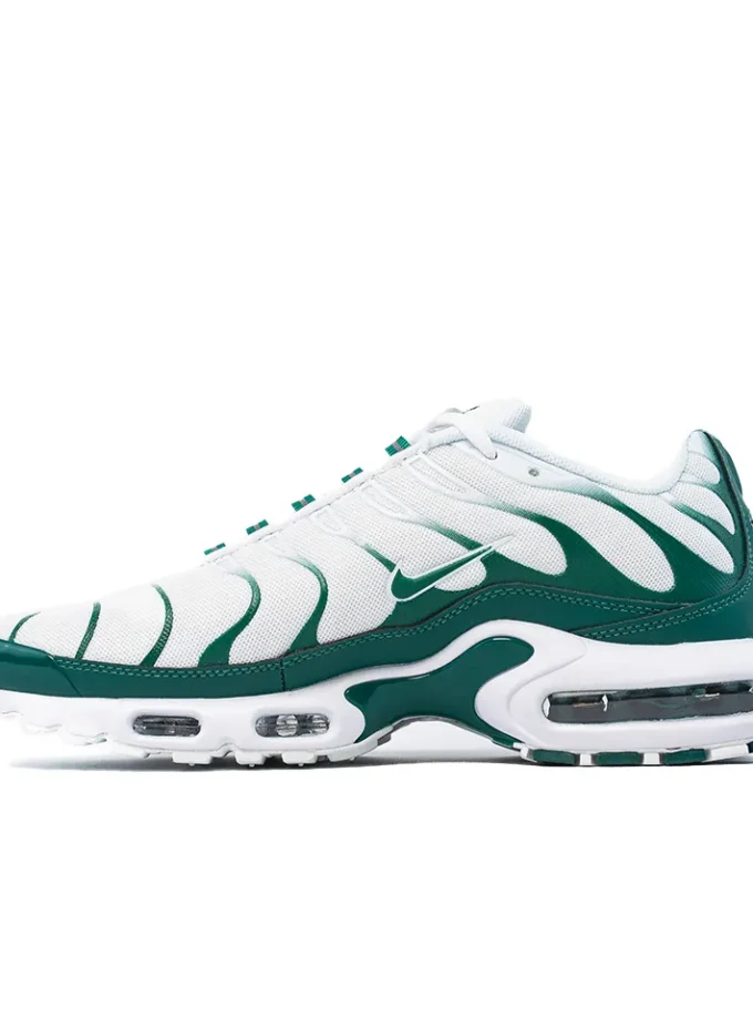 Nike Air Max Plus x Lacoste