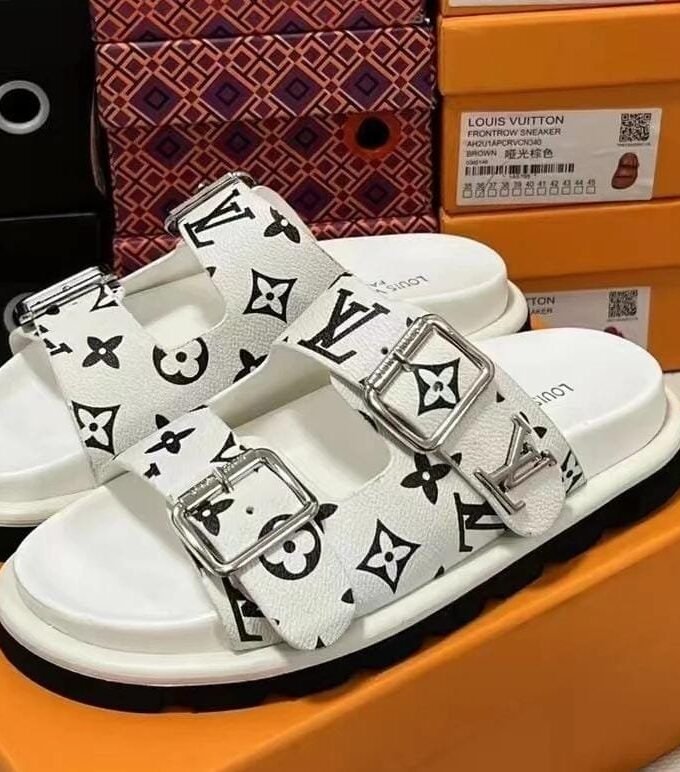 Louis Vuitton Monogram Bom Dia Flat Comfort Mules White