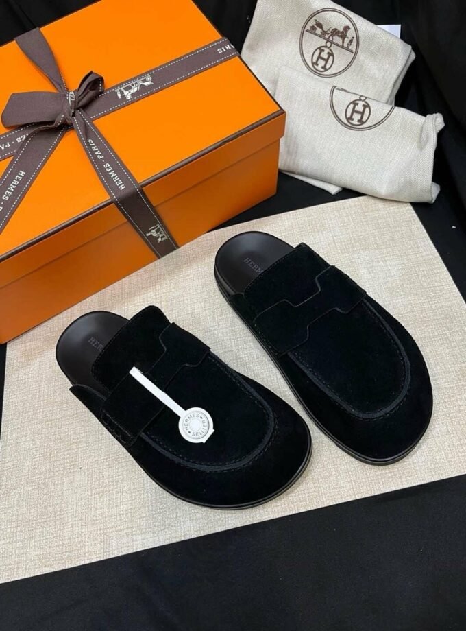 Hermès Luxury Mule Slippers Black