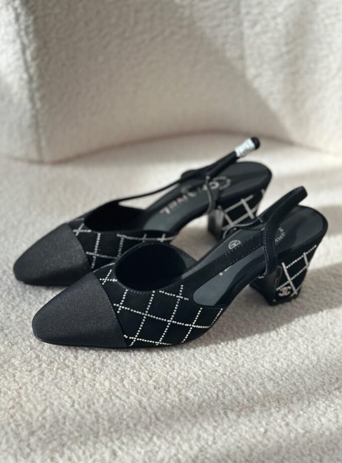 Chanel Mules & clogs Black