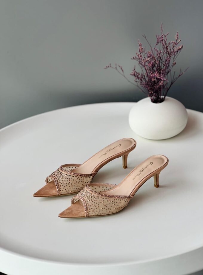 Gianvito Rossi high heels in beige with rhinestones