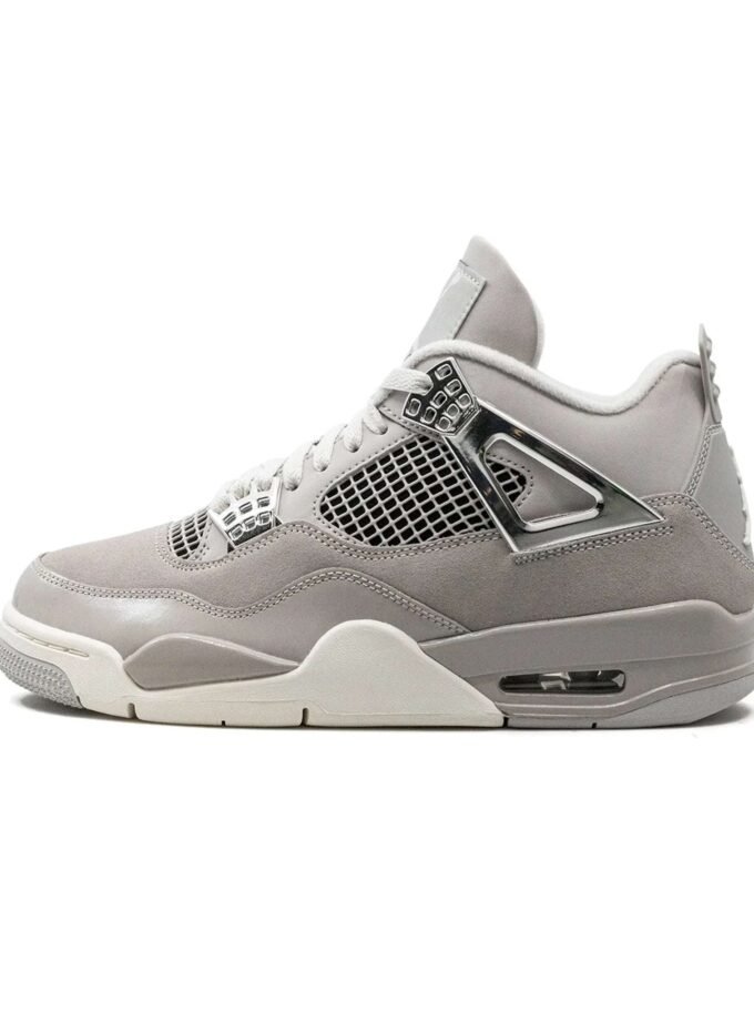 Air Jordan 4 Retro Frozen Moments