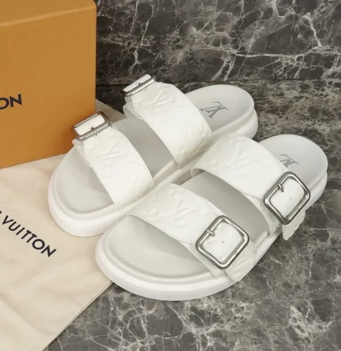 Louis Vuitton Slippers With Monogram White