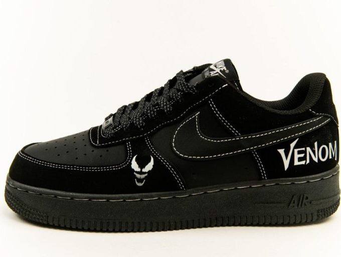 Nike Air Force 1’07 Black Venom