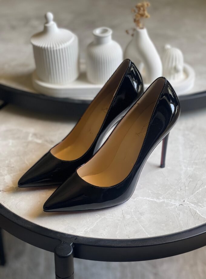 Christian Louboutin Kate Patent Pumps 100 In Black