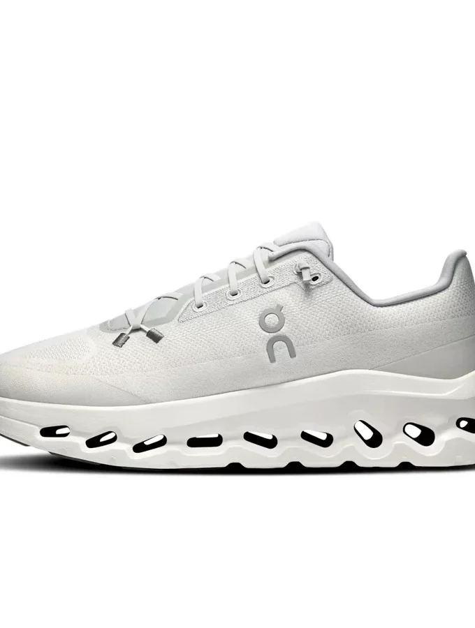 On Cloudtilt Sneakers In Pale Glacier Ice